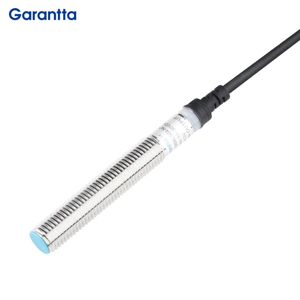 Czujnik indukcyjny M8